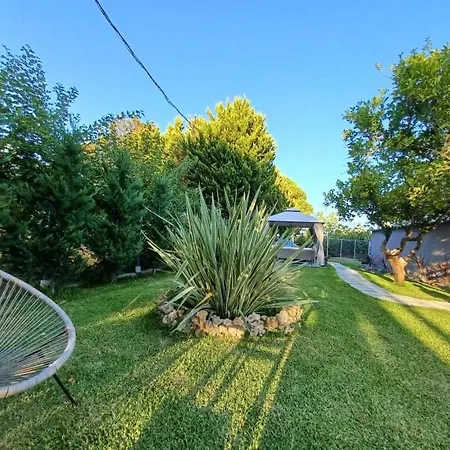 Seaside House For 8 Close To Olympia & The