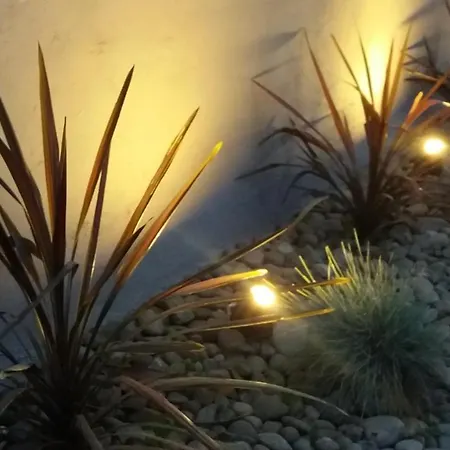 וילה Seaside House For 8 Close To Olympia & The *