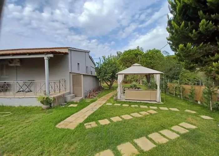 Seaside House For 8 Close To Olympia & The Willa