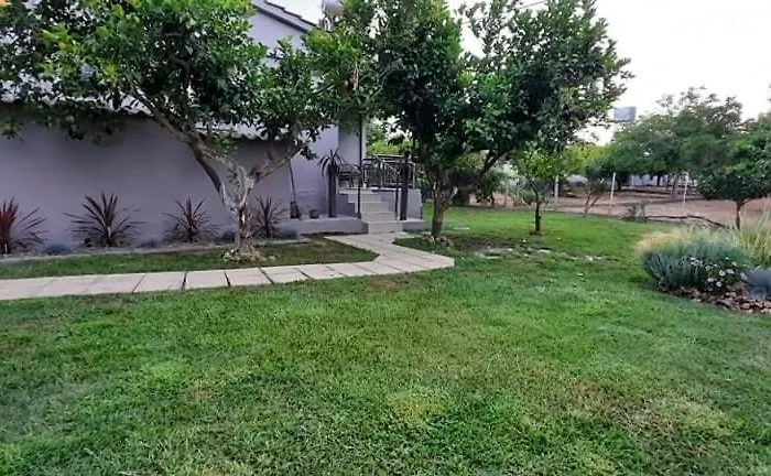 Seaside House For 8 Close To Olympia & The Willa *